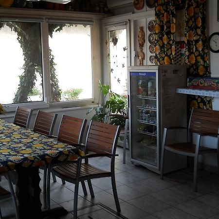 Pál Ház Appartamento Abádszalók Esterno foto